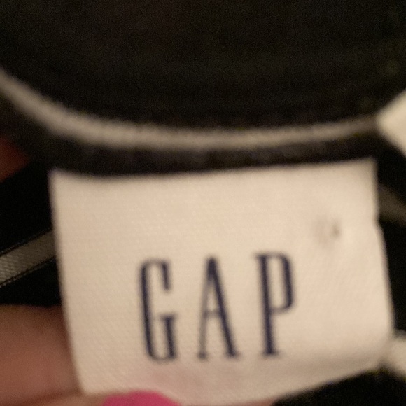 Gap‎ romper XL - Picture 4 of 5
